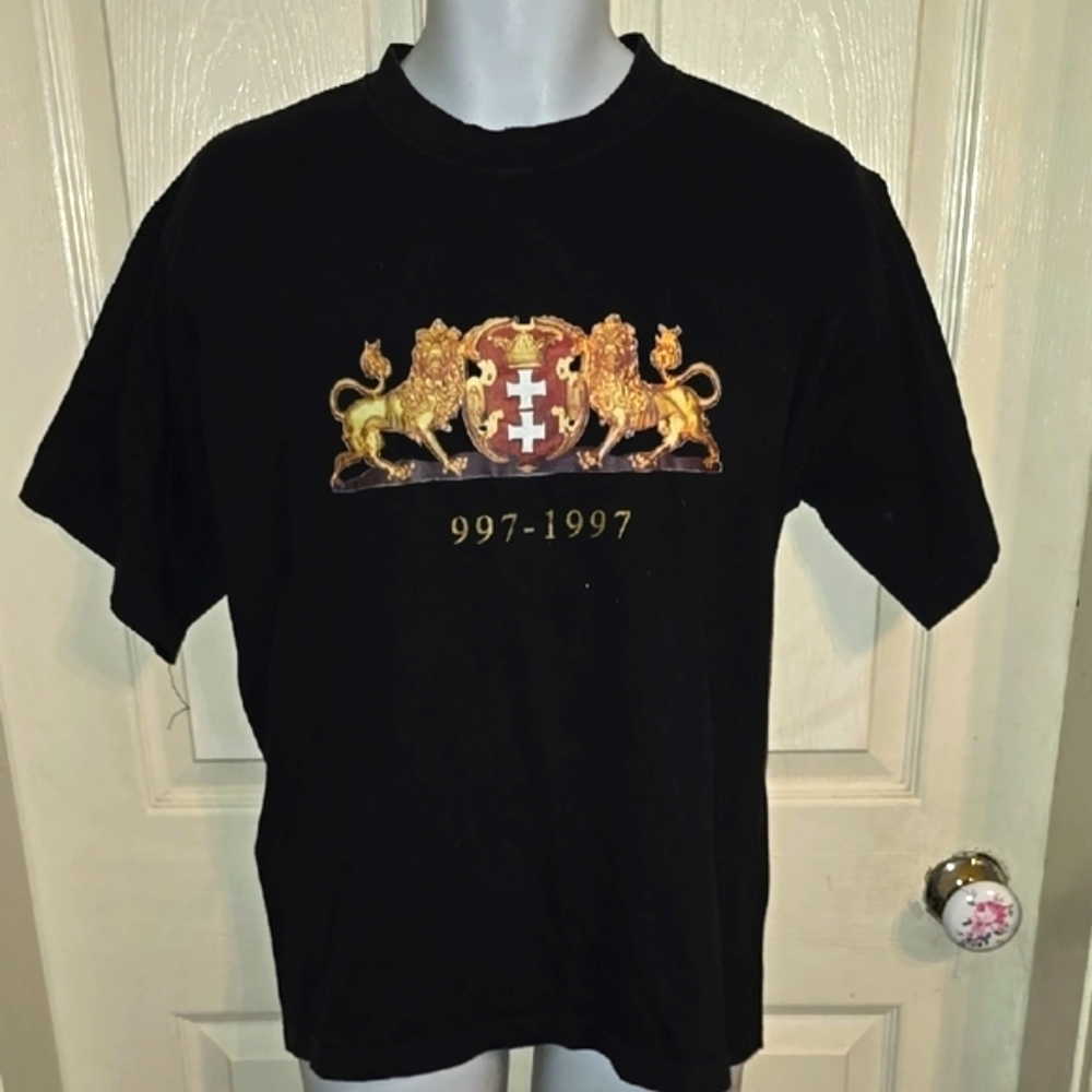 Black Graphic Short Sleeve Tee with Crew Neck